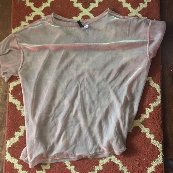 A clear pink over shirt - Picture 1 of 1